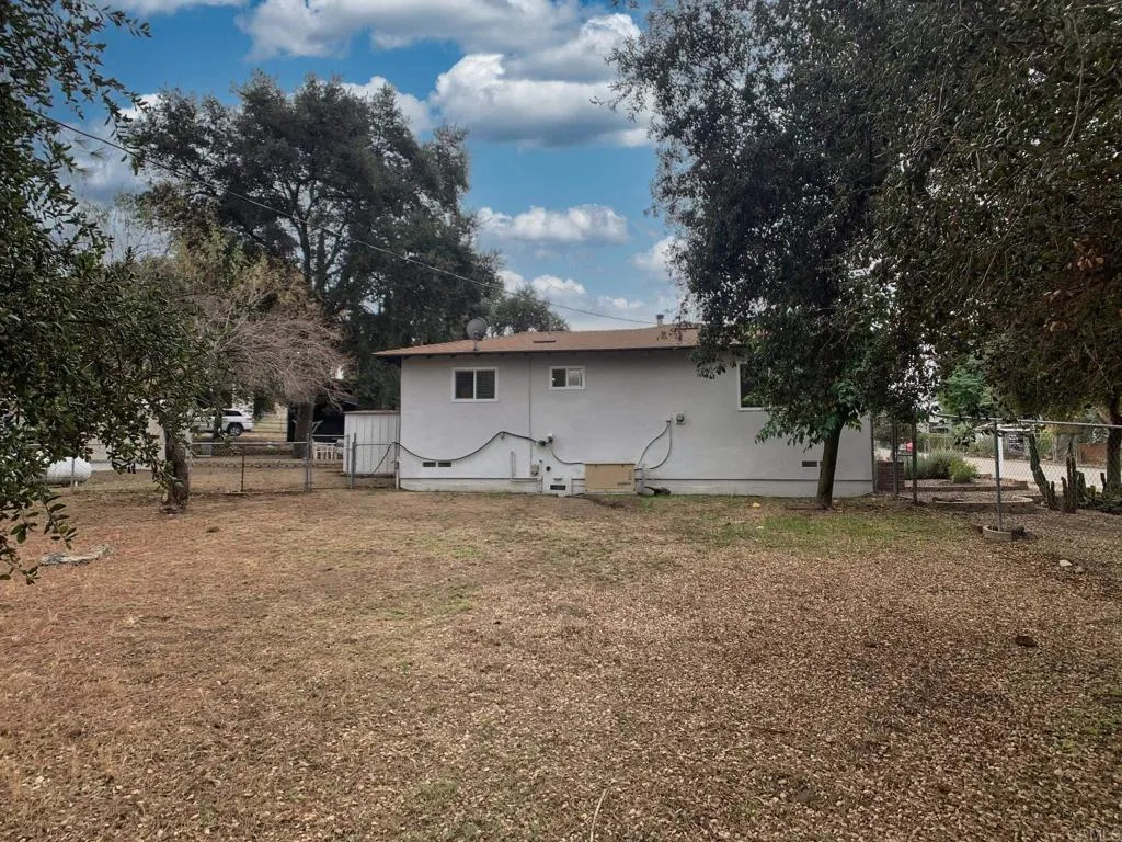 https://cdn.realtyfeed.com/cdn/127/306542216/342f1b408c872c160655f8bb1f8f08ba.webp