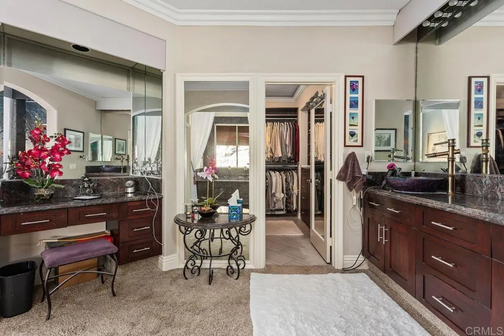 https://cdn.realtyfeed.com/cdn/127/306542229/c9745f9825f64fdd85226026a4f1a9f4.webp