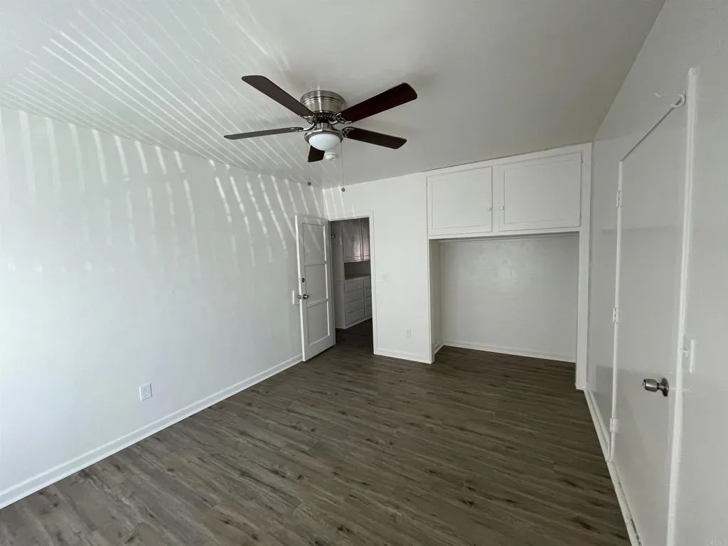 https://cdn.realtyfeed.com/cdn/127/306542309/cab71c8ee96405f80b7aaa4b0e6eab08.webp