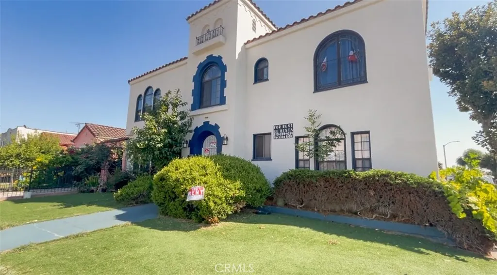 $750,000+