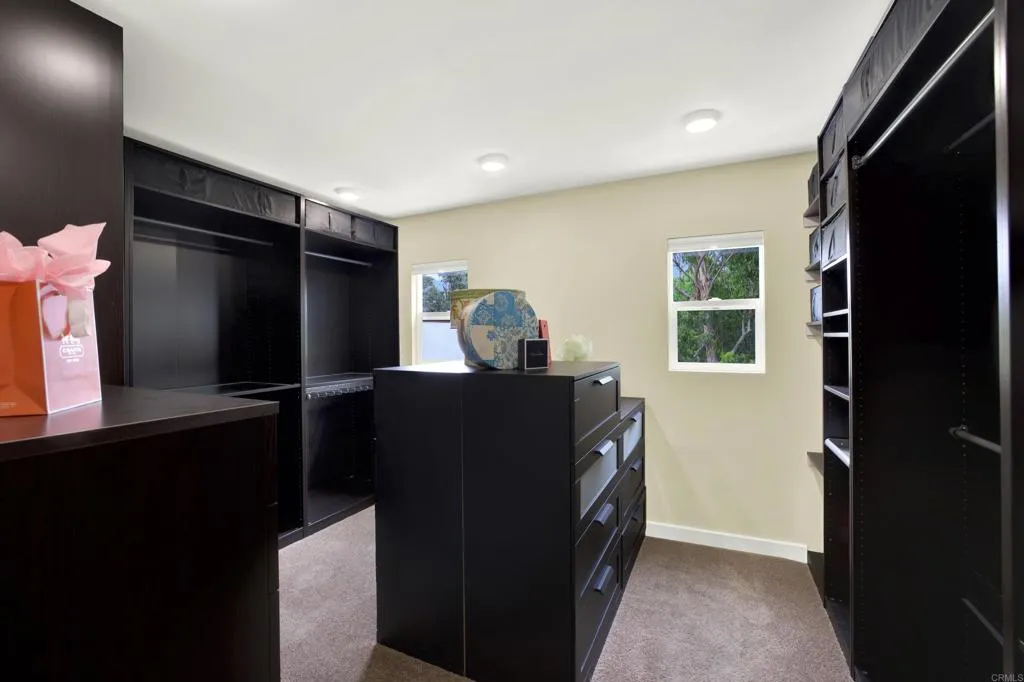 https://cdn.realtyfeed.com/cdn/127/306542373/c0b213e019f5ccd15a5f430e6d64a892.webp