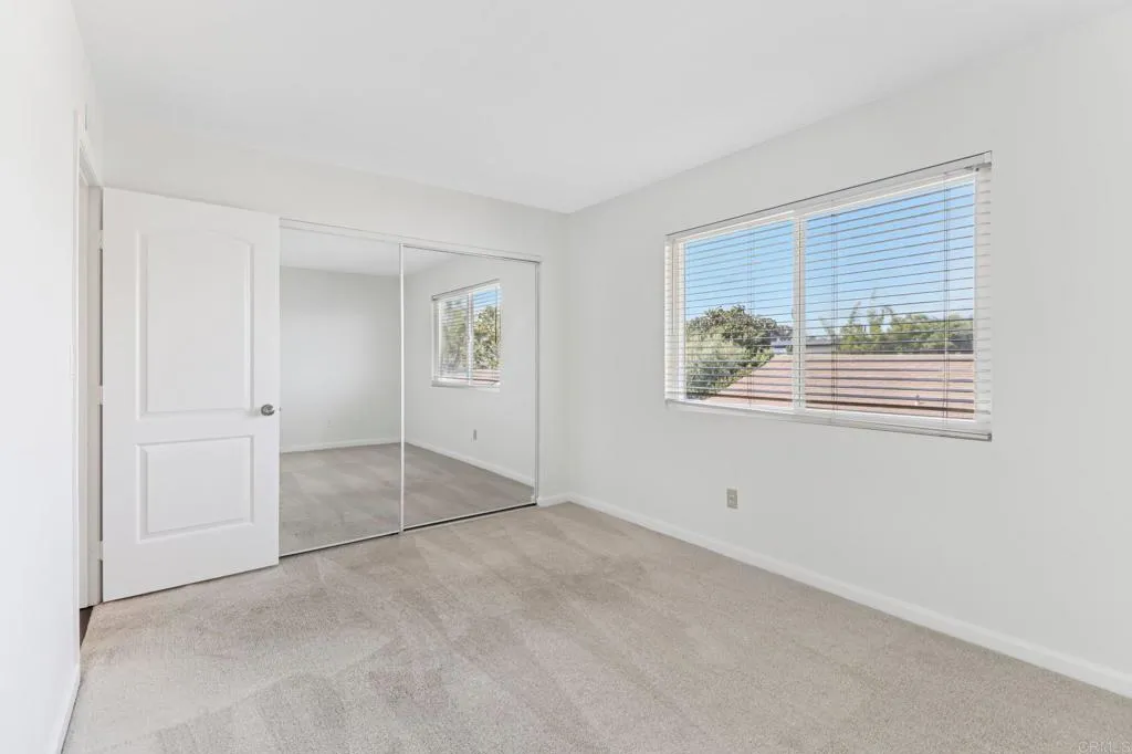 https://cdn.realtyfeed.com/cdn/127/306542397/1d15b2814f0d0e450686bb8749a6a8b4.webp