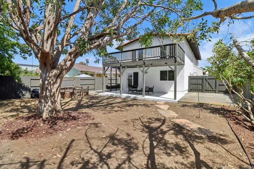 https://cdn.realtyfeed.com/cdn/127/306542397/83e4c7c865bb9e5adb402e89f1d430b1.webp
