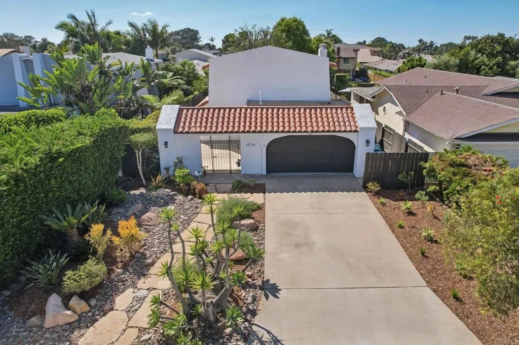 https://cdn.realtyfeed.com/cdn/127/306542397/d6685c3ea1b343e225dc19b5e71ec02d.webp