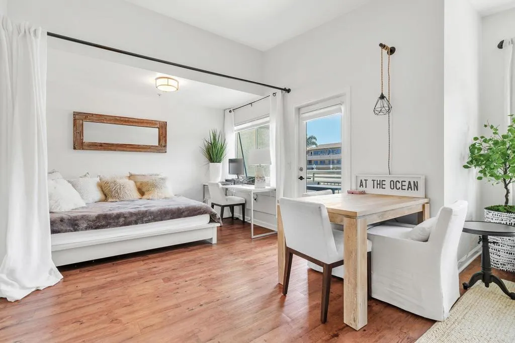 687 Coast Highway 101 UNIT 302, Encinitas, CA, 92024