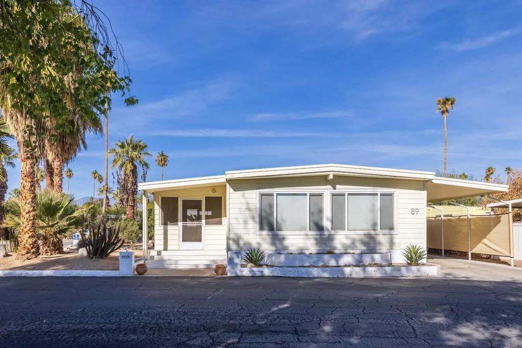 https://cdn.realtyfeed.com/cdn/127/306542425/1b24c0aa4d1f0cb454366ff4de58b442.webp