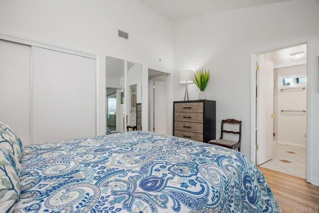 https://cdn.realtyfeed.com/cdn/127/306542442/4255f342b0ad70a7db8b5f3e7d25690f.webp