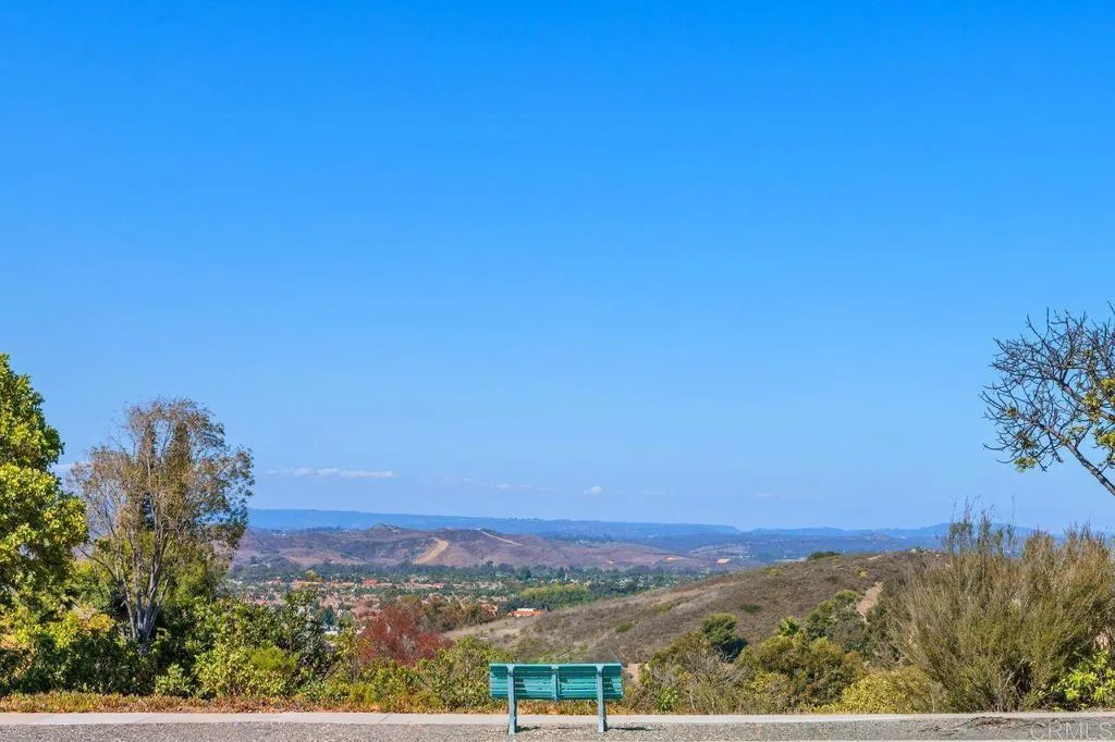 https://cdn.realtyfeed.com/cdn/127/306542442/4743f8cb06124c8303a1d105a082dafd.webp