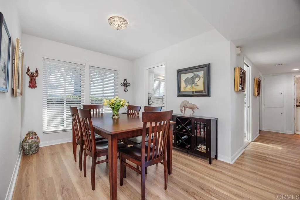 https://cdn.realtyfeed.com/cdn/127/306542442/93efc1f1dfcbfaf6cb6b158b3845fd1d.webp