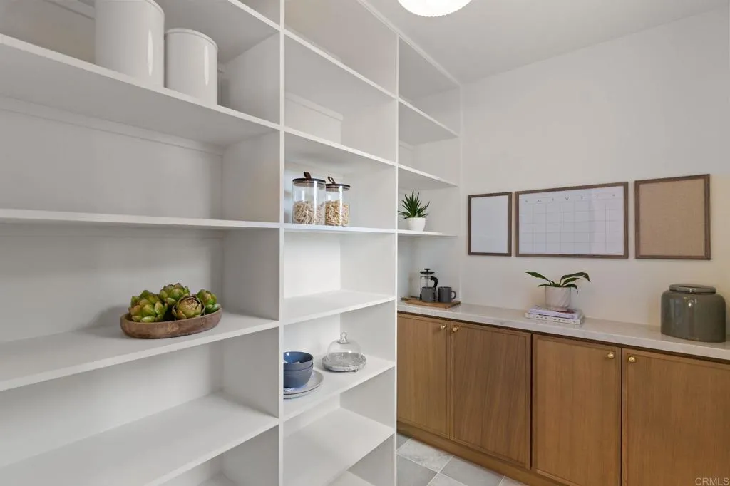 https://cdn.realtyfeed.com/cdn/127/306542445/2235372564bbf181abdc30193f6c6187.webp
