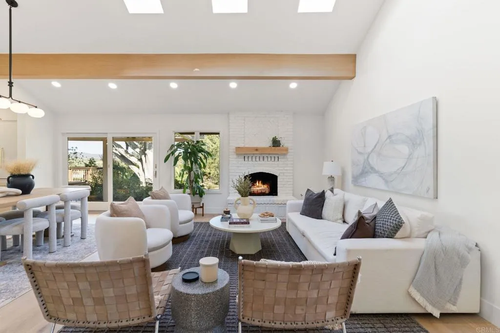 https://cdn.realtyfeed.com/cdn/127/306542445/46f025e8a53e0e5d20cfd897aa7092ca.webp