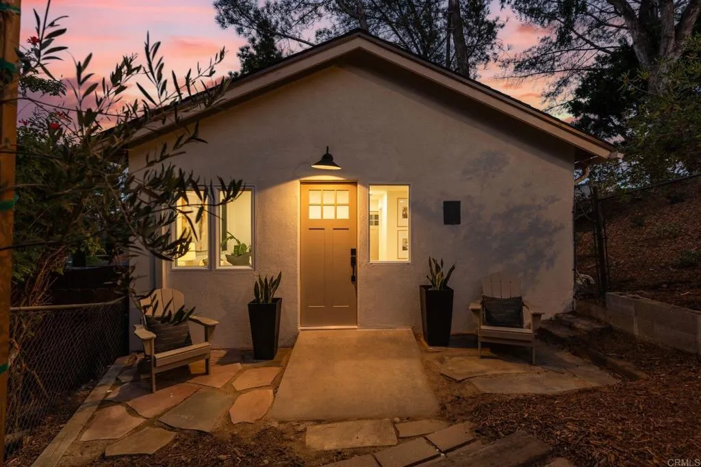 https://cdn.realtyfeed.com/cdn/127/306542445/fe91b5f4db331a743cb400a356fc3f23.webp