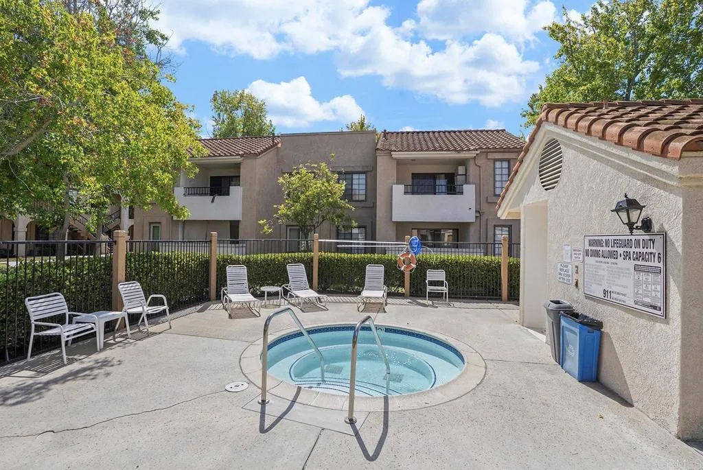 https://cdn.realtyfeed.com/cdn/127/306542497/9500fcbefa9c5e3b1f3bc3870e3e746c.webp