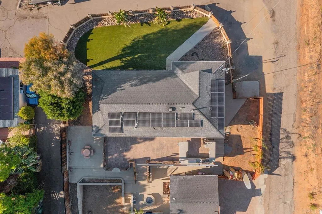 https://cdn.realtyfeed.com/cdn/127/306542504/5abd91e92bf9995ba1f59f7081cae105.webp