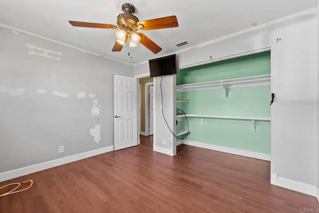 https://cdn.realtyfeed.com/cdn/127/306542504/da70b3b22b8992e92a6bb751b8a2369a.webp