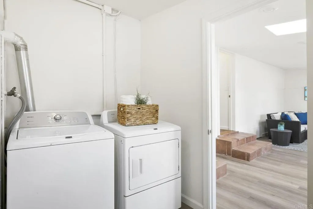 https://cdn.realtyfeed.com/cdn/127/306542517/ef45bea32b0adf27bd5a529c512af2c6.webp