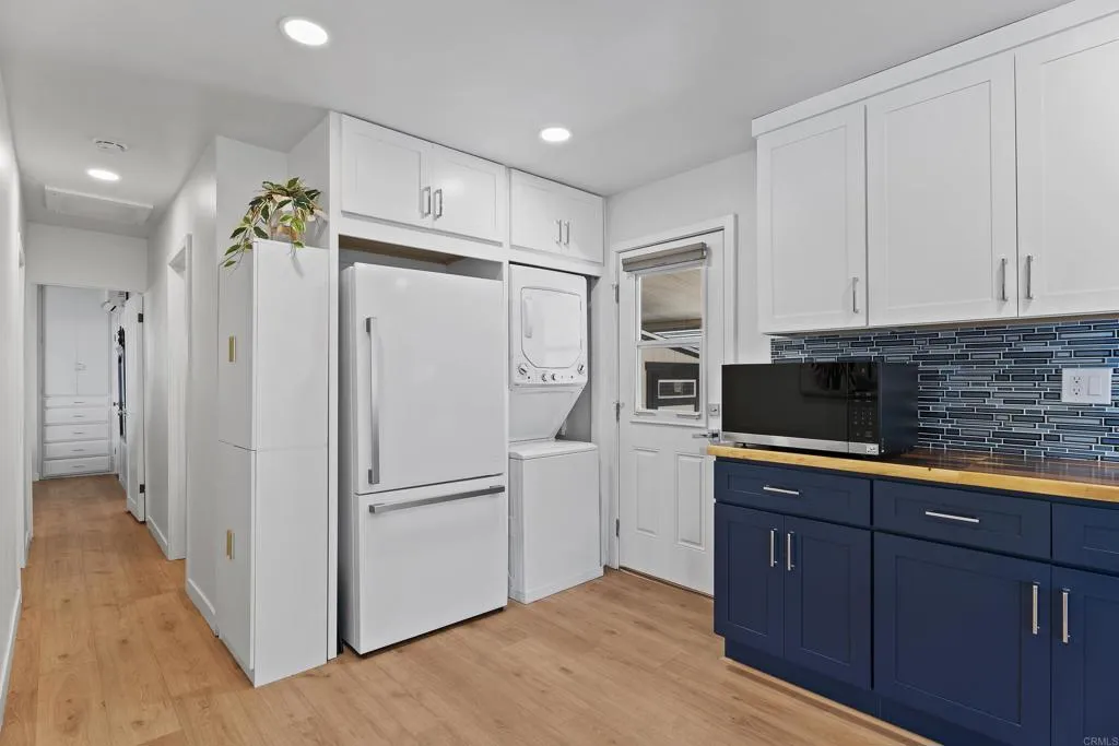 https://cdn.realtyfeed.com/cdn/127/306542612/e241c449911361cd20974285bb404254.webp