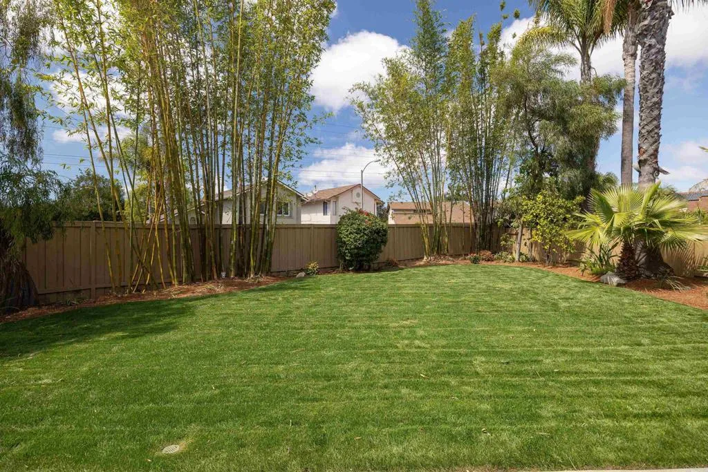 https://cdn.realtyfeed.com/cdn/127/306542696/d9fc3500a3f7b9c40dbca6d3c225cd6a.webp