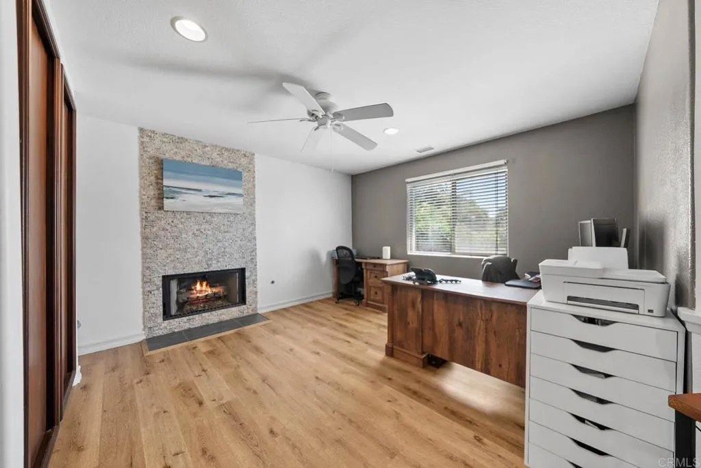 https://cdn.realtyfeed.com/cdn/127/306542731/19a73e12b8293dc653a0f6a296c174c0.webp