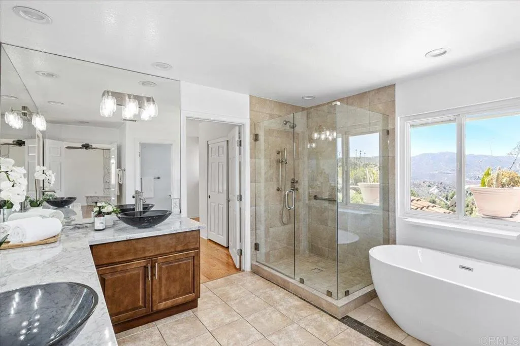 https://cdn.realtyfeed.com/cdn/127/306542733/0afe235a48d6dcab66c51d6135b074e3.webp