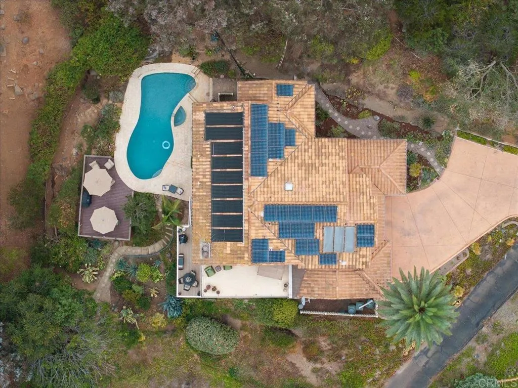 https://cdn.realtyfeed.com/cdn/127/306542733/c455b82fc0003011b56803886b46695a.webp