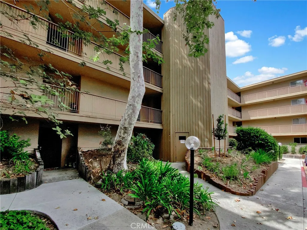 https://cdn.realtyfeed.com/cdn/127/306542789/7316a75826630e8273ea6640ad30f6fd.webp