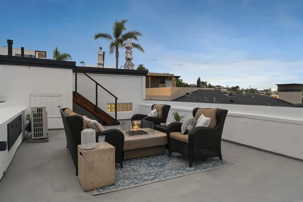 936 Armada, San Diego, CA 92106 - Photo 3 of 12, San Diego, CA