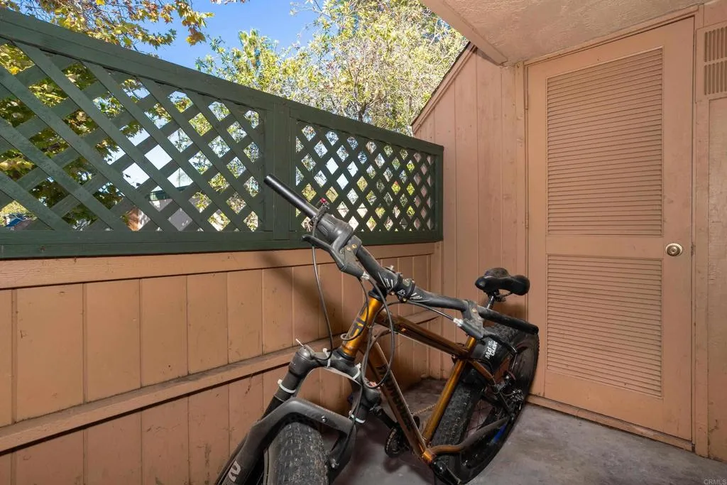 https://cdn.realtyfeed.com/cdn/127/306542855/3504263076b6c7318796a95bdd5683fc.webp