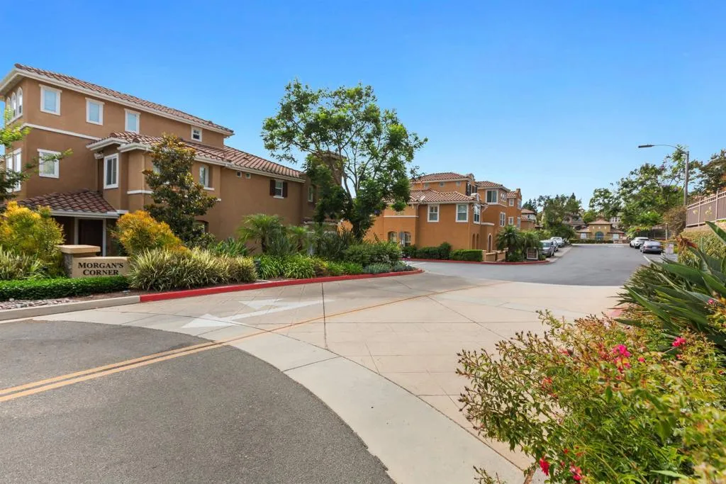 https://cdn.realtyfeed.com/cdn/127/306542856/4f446795f37a848f75d15b934e728ebb.webp