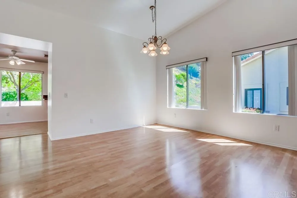 Photo #5: NDP2509022 Listing 