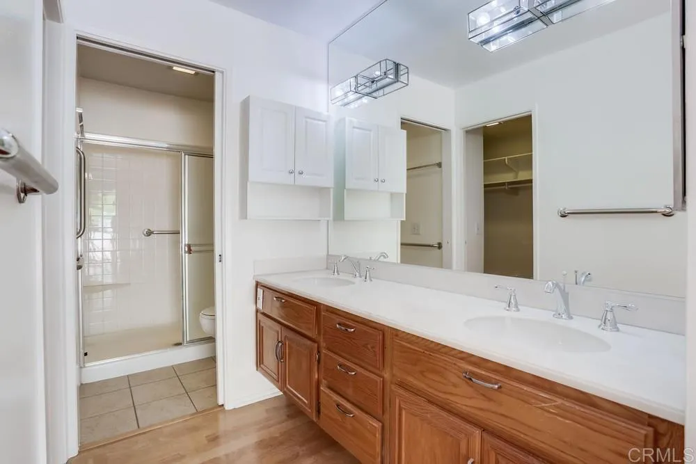 Photo #17: NDP2509022 Listing: Photo #17