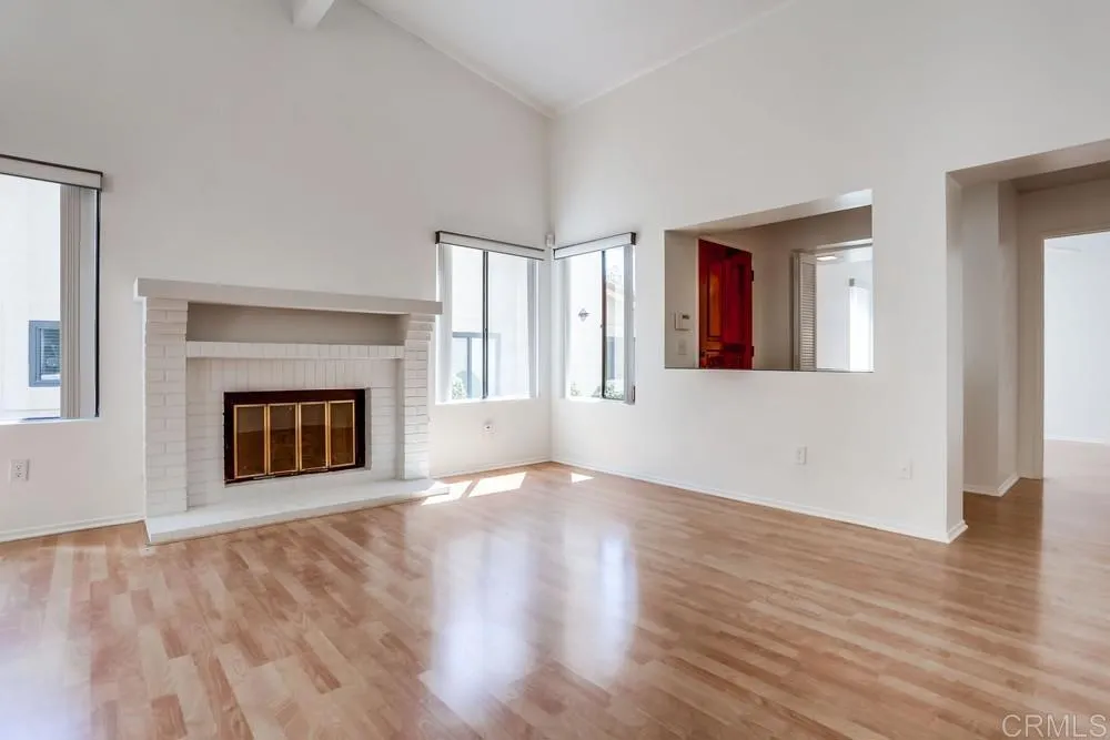 Photo #5: NDP2509022 Listing: Photo #5