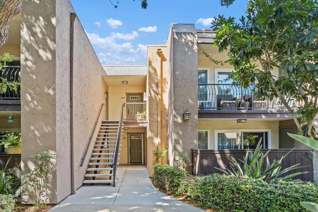 https://cdn.realtyfeed.com/cdn/127/306542951/e3d06bd183d549037f2989b40b838030.webp