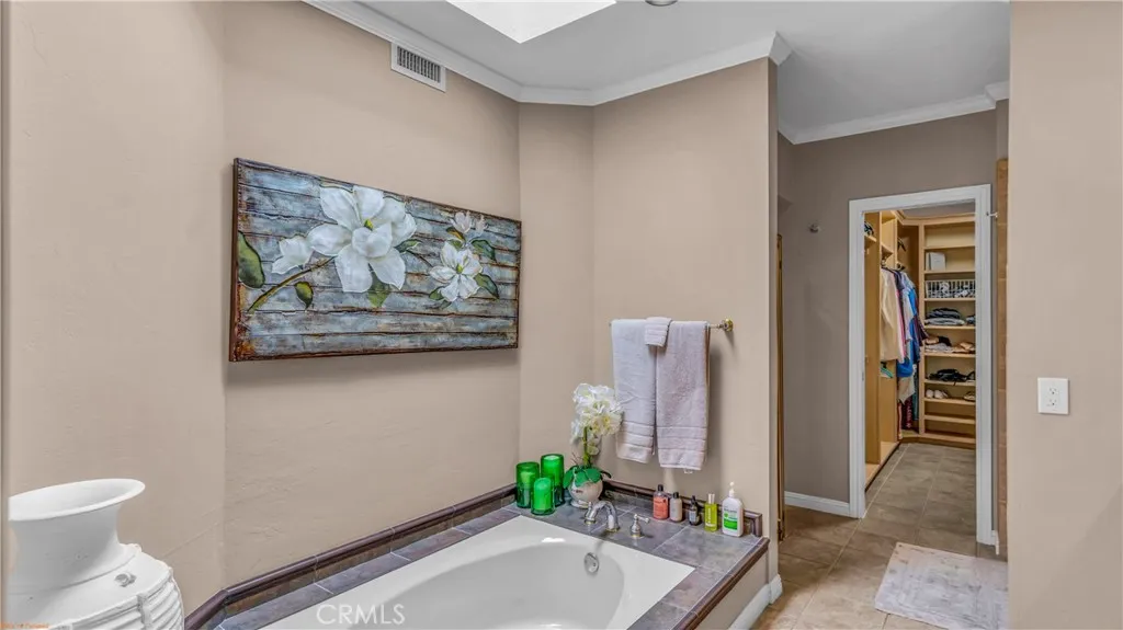 Photo #28: OC25215591 Listing: Photo #28