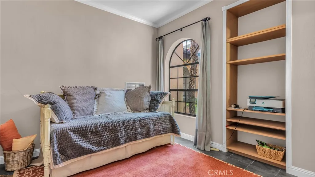 https://cdn.realtyfeed.com/cdn/127/306542993/db929dba0aca2ac3975924ad226dfeb4.webp