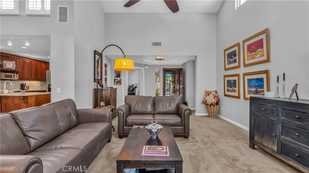 Photo #11: OC25215591 Listing: Photo #11