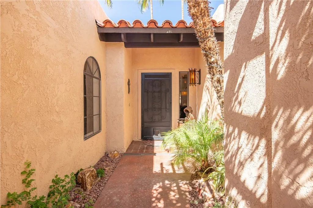 https://cdn.realtyfeed.com/cdn/127/306542993/e4b65c007ddca6a97c549d029deb27e3.webp