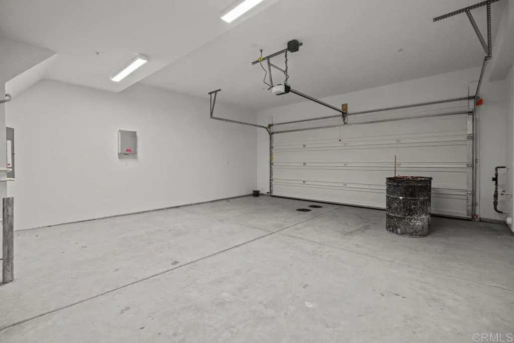 Photo #21: NDP2509025 Listing: Photo #21