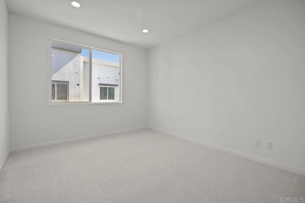 Photo #20: NDP2509025 Listing: Photo #20