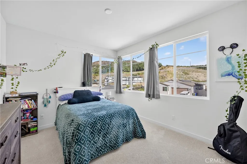 https://cdn.realtyfeed.com/cdn/127/306543002/e90bede0208d337621872081ab52d612.webp