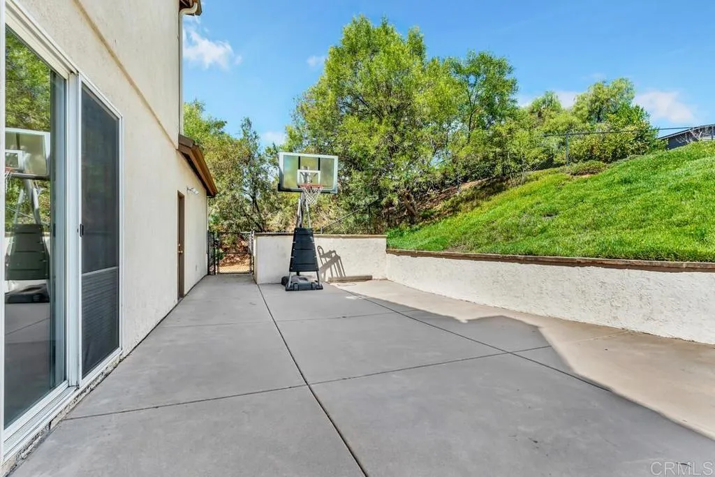 https://cdn.realtyfeed.com/cdn/127/306543014/a7e63df0b4cf7721846cdccc01e0f6ef.webp