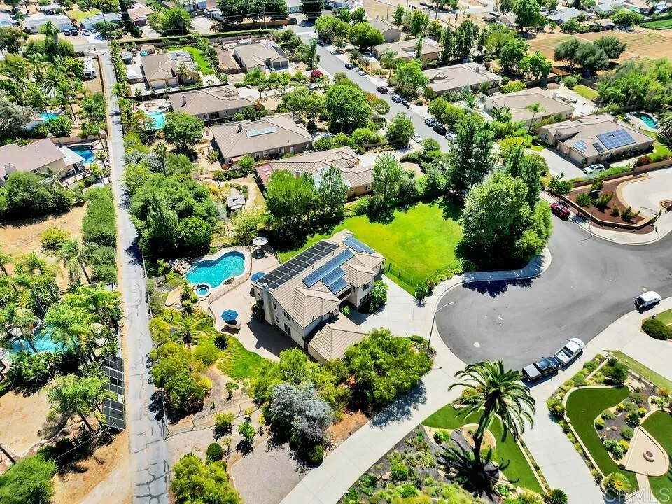 https://cdn.realtyfeed.com/cdn/127/306543014/ede298c6f03c66f99abb35d10864a829.webp