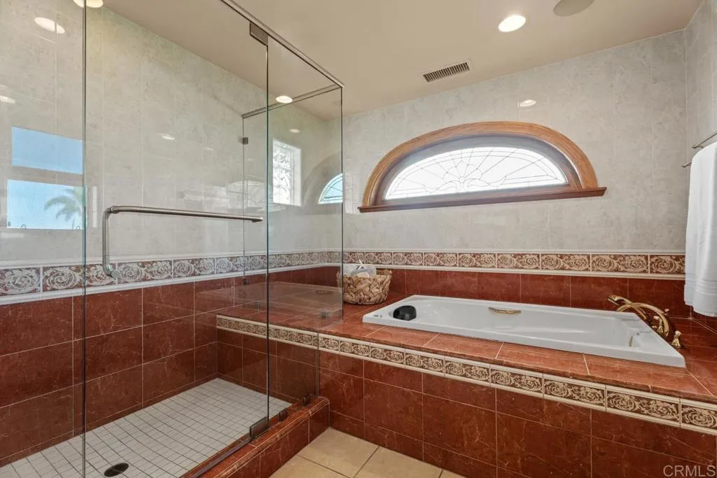https://cdn.realtyfeed.com/cdn/127/306543016/d7d9a3efb351ee0f68a55c908a8b661e.webp