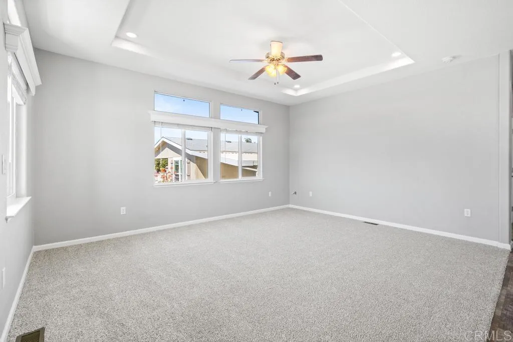 https://cdn.realtyfeed.com/cdn/127/306543060/422a4066162543b168f69c89c73b21ca.webp