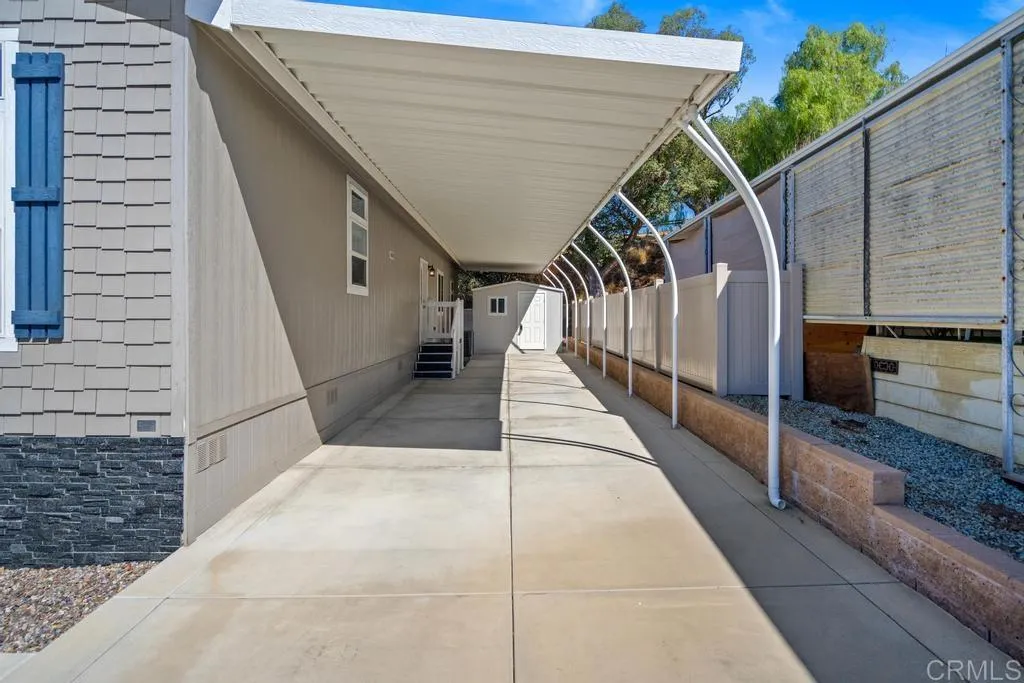 https://cdn.realtyfeed.com/cdn/127/306543060/61c87077a62ac9b4caaec0748b8b57d3.webp