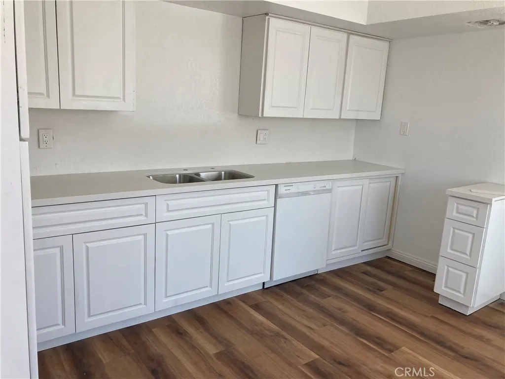 1656 Bay View Avenue, Wilmington, CA 90744 - Photo 4 of 12, Wilmington, CA