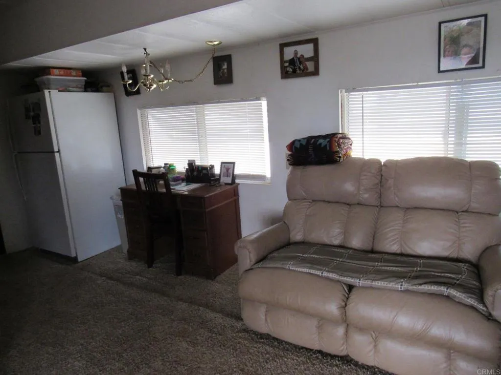 https://cdn.realtyfeed.com/cdn/127/306543098/c3b699a7dbae09e6bc30b9e34fb8691c.webp