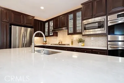 https://cdn.realtyfeed.com/cdn/127/306543140/0f1d9397ad8b261e67dde7c35b8abfb8.webp