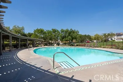 https://cdn.realtyfeed.com/cdn/127/306543140/722671379bb9b0140cf6f5561d5f9c6f.webp