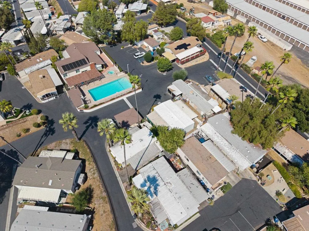 https://cdn.realtyfeed.com/cdn/127/306543154/b9806388cfbff4e71239c7b8fe6bb7b0.webp